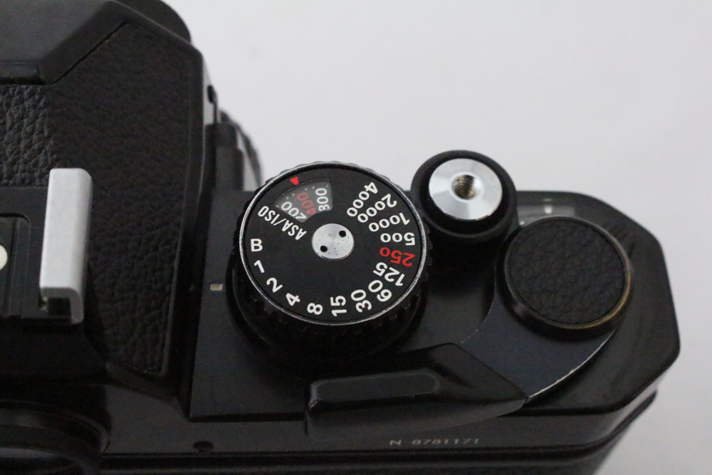 フィルムカメラのシャッタースピードの検品と動作確認方法